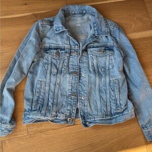 Gap jean jacket girls medium